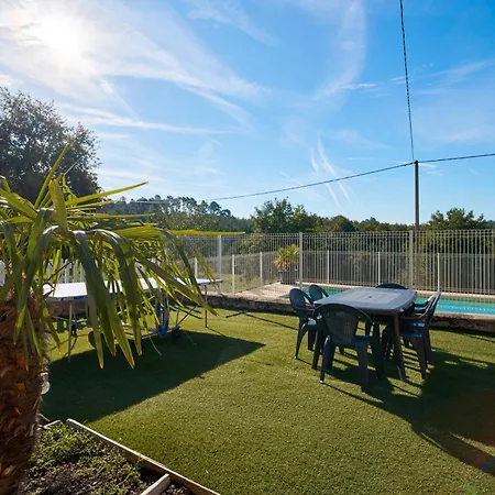 Maison De Avec Piscine Ferienhaus