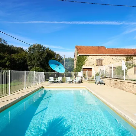 Maison De Avec Piscine Vakantiehuis *