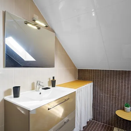 Maison De Avec Piscine Vakantiehuis
