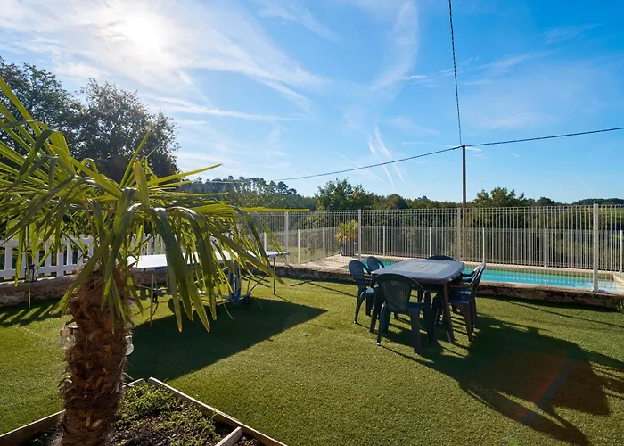 Maison De Avec Piscine Dom wakacyjny