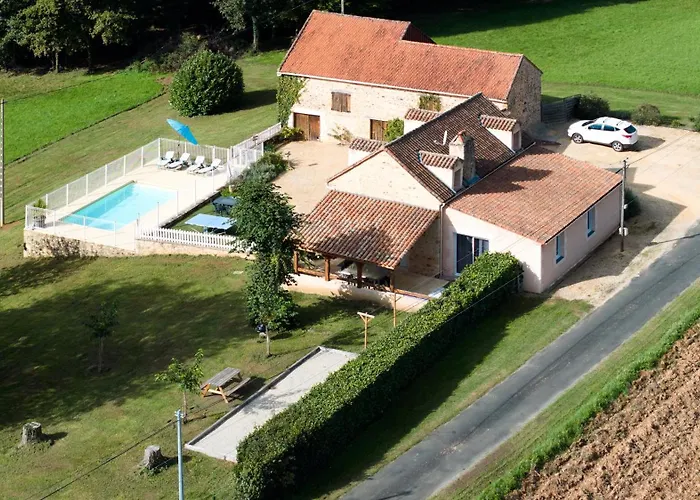 Maison De Avec Piscine Dom wakacyjny